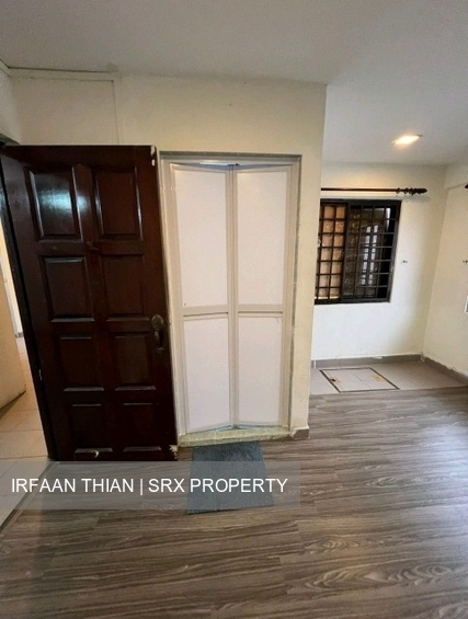 Fuyong Estate (D23), Terrace #527935281